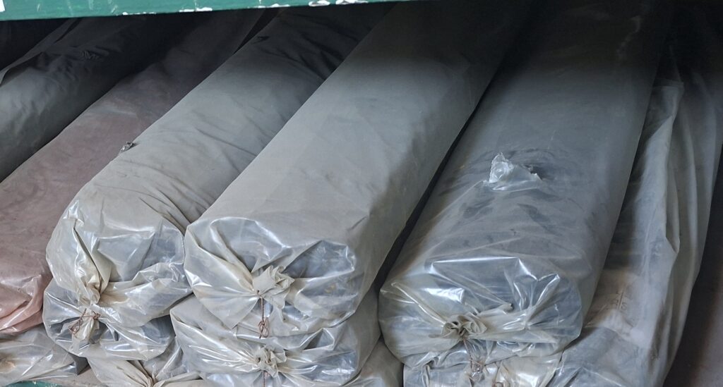 100 micron plastic sheeting